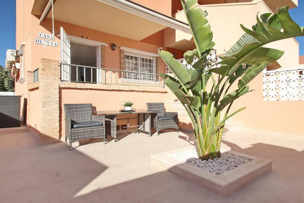 Vila Casa Olivia With Pool Heating Fee Torrevieja Exteriér fotografie