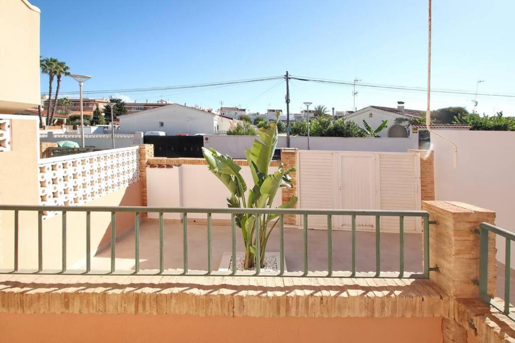 Vila Casa Olivia With Pool Heating Fee Torrevieja Exteriér fotografie